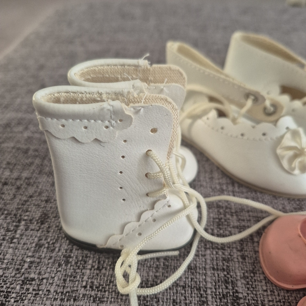 Vintage Doll Boots And Shoes Set Of 6 - Picture 4 of 5